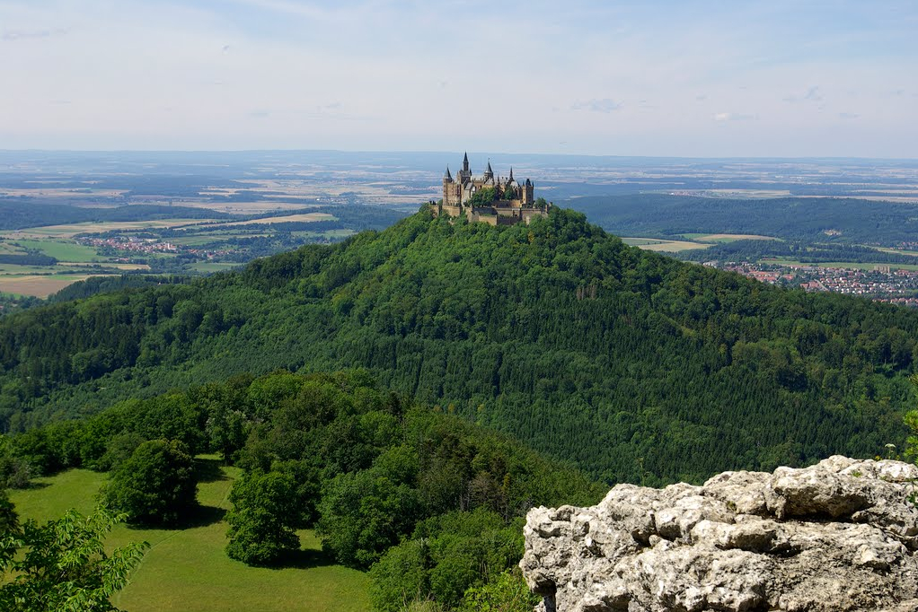 hohenzollern-1.jpg