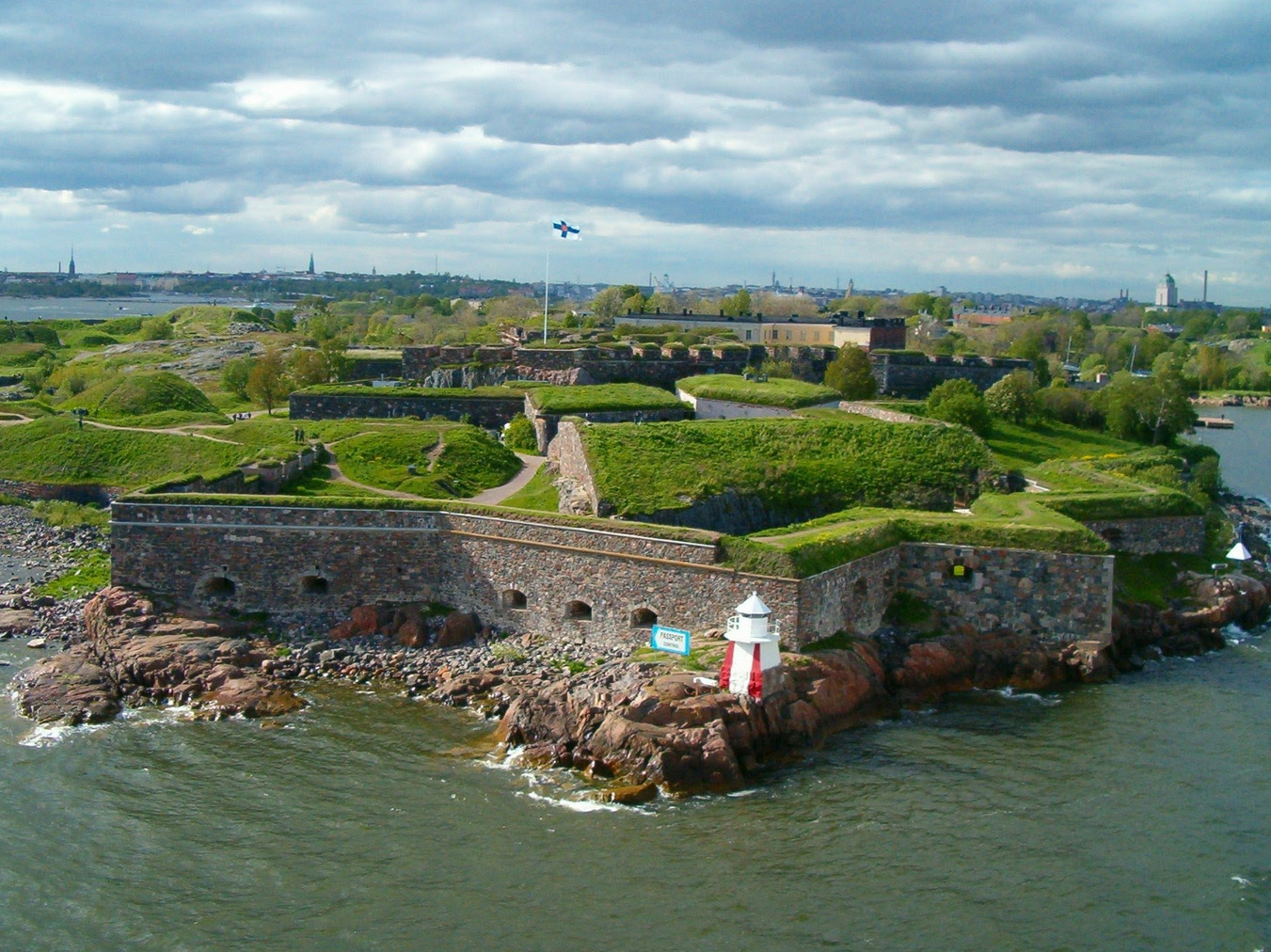 suomenlinna-1.jpg